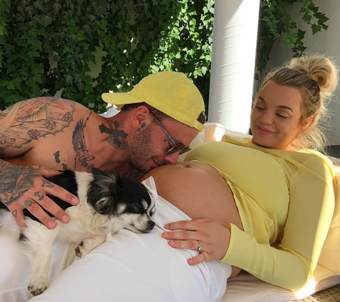 Joakim och Jonna Lundell har blivit föräldrar Joakim och Jonna Lundell har blivit föräldrar